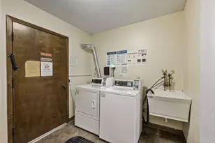 814 9th Ave S, Hopkins, MN 55343 - Photo 24