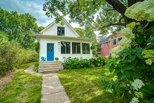 201 6th St S, Stillwater, MN 55082 - Photo 1