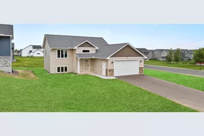 198 Pintail Street, Baldwin, WI 54002 - Photo 1