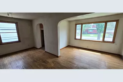 922 White Street, Jackson, MN 56143 - Photo 10