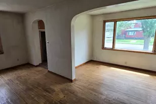 922 White St, Jackson, MN 56143 - Photo 10