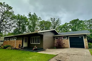 546 6th St S, Greenbush, MN 56726 - Photo 1