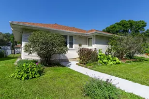 7124 Stevens Ave, Richfield, MN 55423 - Photo 1