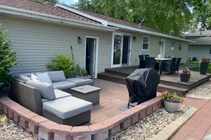 112 Orchard Cir, Montevideo, MN 56265 - Photo 6