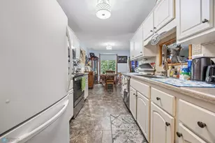 2440 15th St S, Fargo,  58103 - Photo 8