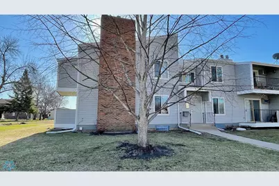 2440 15th Street S #B14, Fargo,  58103 - Photo 4