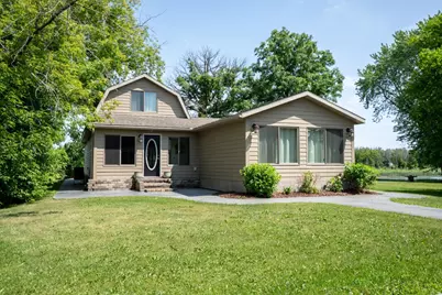 403 Riverview Drive SE, Warroad, MN 56763 - Photo 1