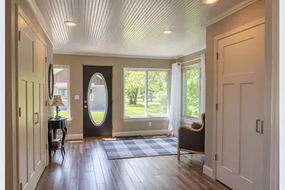 403 Riverview Drive SE, Warroad, MN 56763 - Photo 14