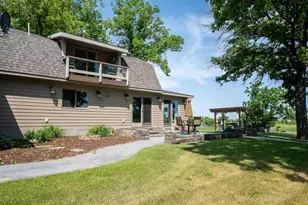 403 Riverview Dr SE, Warroad, MN 56763 - Photo 2