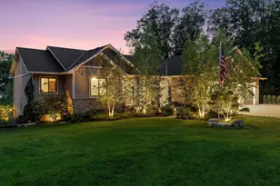 12105 285th St, Lindstrom, MN 55045 - Photo 1