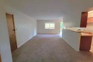 545 Birchcrest Dr, River Falls, WI 54022 - Photo 4