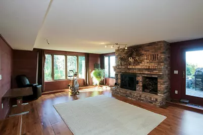 660 Lakewood Drive SW, Hutchinson, MN 55350 - Photo 22