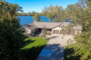 660 Lakewood Dr S W, Hutchinson, MN 55350 - Photo 30