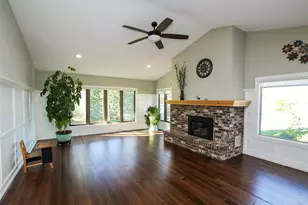 660 Lakewood Dr S W, Hutchinson, MN 55350 - Photo 4