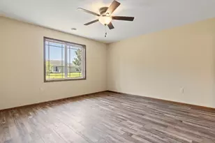 605 W Colfax St, Parkers Prairie, MN 56361 - Photo 24