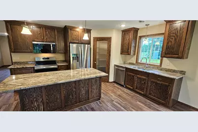 605 W Colfax Street, Parkers Prairie, MN 56361 - Photo 14