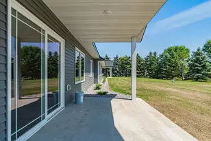 607 W Colfax St, Parkers Prairie, MN 56361 - Photo 8