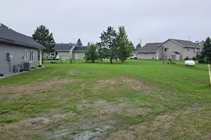 607 W Colfax St, Parkers Prairie, MN 56361 - Photo 40