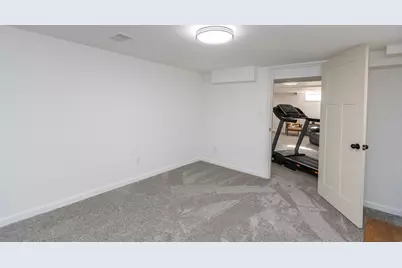 301 Nottingham Court, North Mankato, MN 56003 - Photo 32