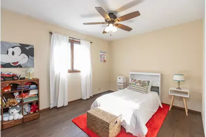 301 Nottingham Court, North Mankato, MN 56003 - Photo 16