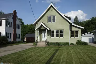 520 10th St N, Moorhead, MN 56560 - Photo 1