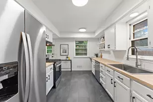 5060 Sunnyside Rd, Mounds View, MN 55112 - Photo 1