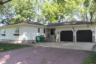 402 W 1st St, Sherburn, MN 56171 - Photo 1