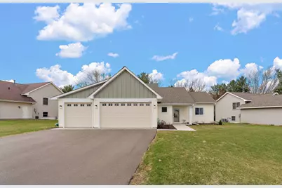 1530 Hallewood Boulevard, New Richmond, WI 54017 - Photo 1