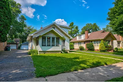 967 Cherokee Avenue, West Saint Paul, MN 55118 - Photo 2