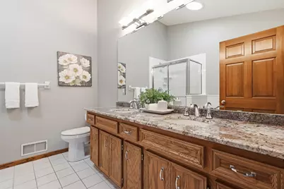 18131 Judicial Way S, Lakeville, MN 55044 - Photo 16