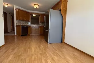 324 7th St, Windom, MN 56101 - Photo 4