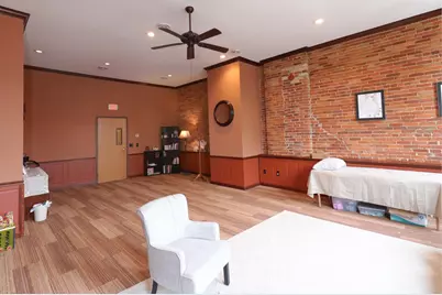 220 Central Avenue N, Faribault, MN 55021 - Photo 10