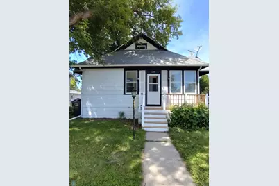 208 1 Avenue SE, Dilworth, MN 56529 - Photo 1