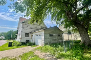 407 S Minnesota St, Redwood Falls, MN 56283 - Photo 52