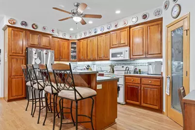 3110 8th Avenue NW, Faribault, MN 55021 - Photo 8