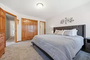 9118 Ashley Terrace, Brooklyn Park, MN 55443 - Photo 12