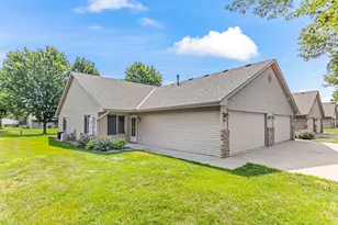 141 S Elm St, Belle Plaine, MN 56011 - Photo 1