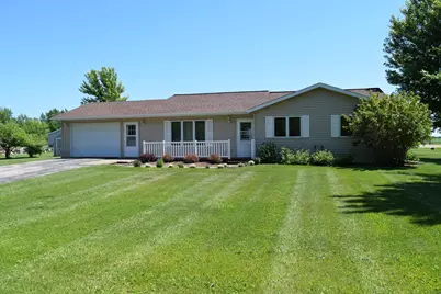 330 3rd Street S, Middle River, MN 56737 - Photo 1
