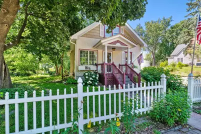 2714 17th Avenue E, North Saint Paul, MN 55109 - Photo 1