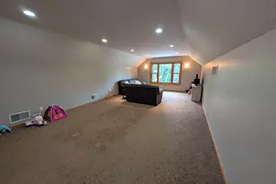 300 Sugarloaf Pkwy, Zumbrota, MN 55992 - Photo 32