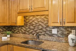 78 10th St E, Saint Paul, MN 55101 - Photo 14