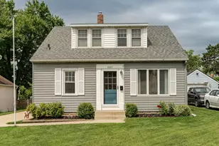 1007 12th Ave NE, Rochester, MN 55906 - Photo 1