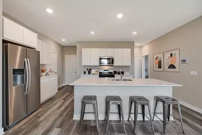 17021 Draper Way, Lakeville, MN 55044 - Photo 1