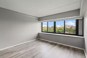 1920 S 1st St, Minneapolis, MN 55454 - Photo 2