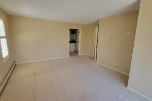 8430 Pennsylvania Rd, Bloomington, MN 55438 - Photo 12