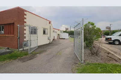 422 Roosevelt Street NE, Minneapolis, MN 55413 - Photo 14