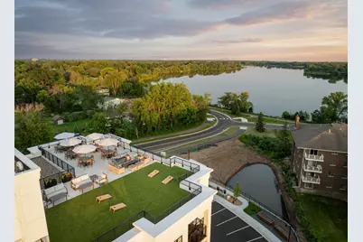 1875 E Shore Drive #211, Maplewood, MN 55109 - Photo 1