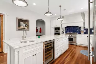 3890 Sunset Dr, Spring Park, MN 55384 - Photo 10