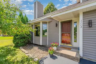 1113 Grandview Dr, Hudson, WI 54016 - Photo 1