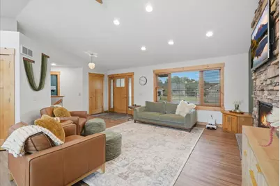 1647 Valley Quail Drive, River Falls, WI 54022 - Photo 12